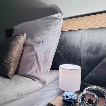 Dom Na Styku 아파트 *