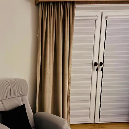 Dom Na Styku * 야보진카